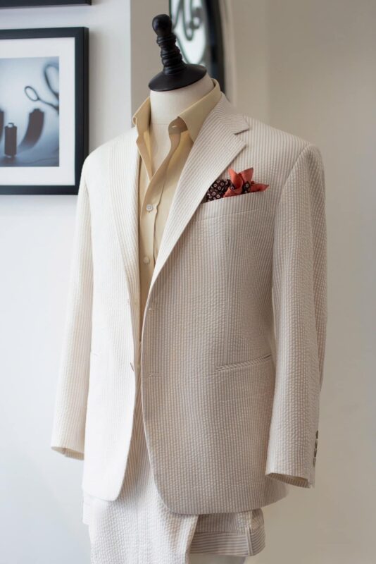 Seersucker Suit | Ideal choice for outdoor weddings