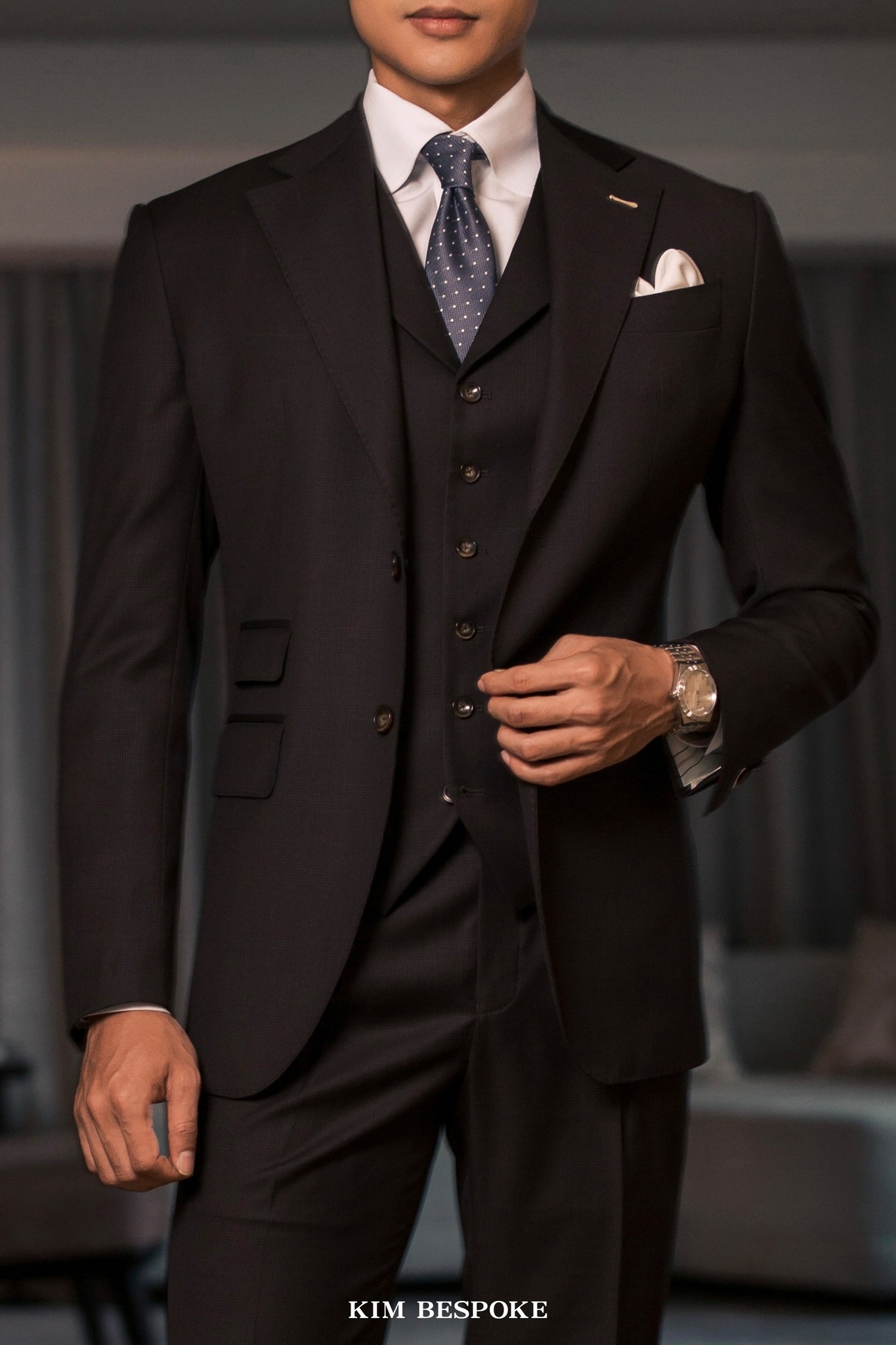 Capsule Wardrobe | Look 3: CHOCOLATE