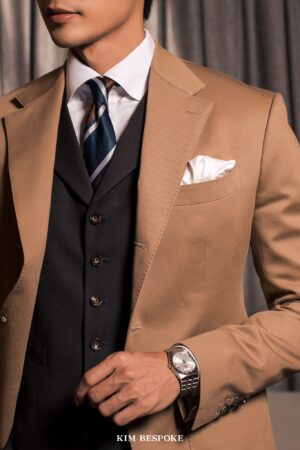 Capsule Wardrobe | Look 8: CHOCOLATE x RESORT TAN