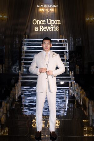 Once Upon A Reverie | Look 8