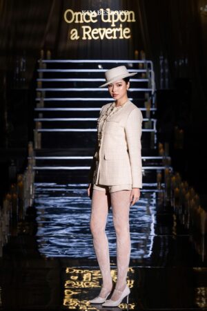 Once Upon A Reverie | Look 18